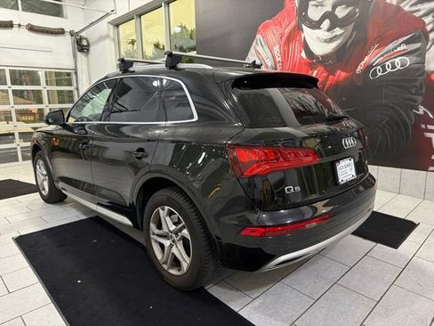 Used 2018 Audi Q5 2.0T Premium Plus w/ Premium Plus Package AWD/4WD image 3