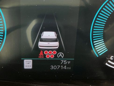 Used 2024 Hyundai Santa Fe SEL image 12