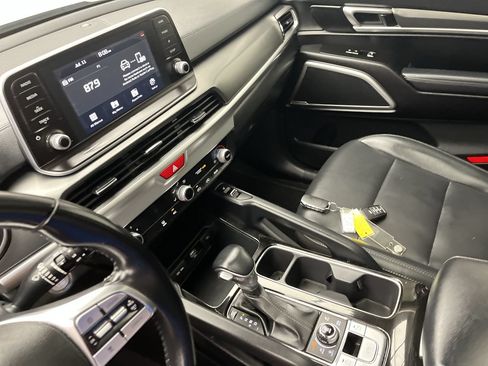 Used 2020 Kia Telluride S AWD/4WD image 18