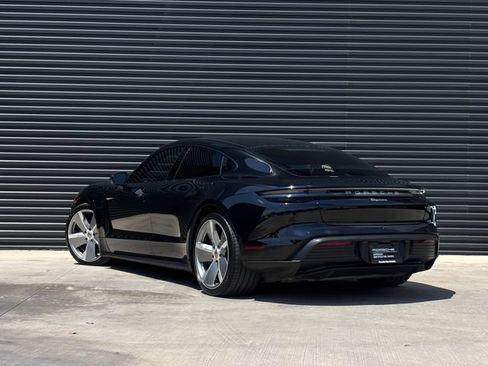 Certified 2022 Porsche Taycan RWD image 3