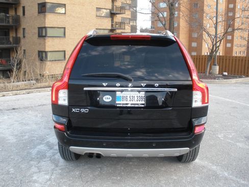 Used 2013 Volvo XC90 3.2 image 9