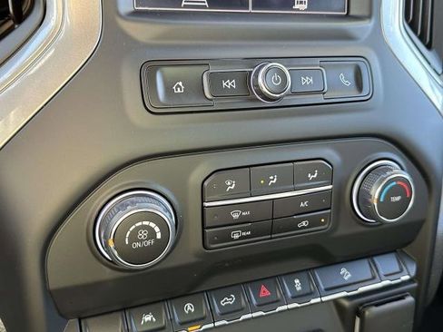 Certified 2024 Chevrolet Silverado 1500 Custom Trail Boss w/ LPO, Dark Essentials Package image 21