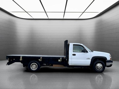 Used 2006 Chevrolet Silverado 3500 2WD Regular Cab image 7