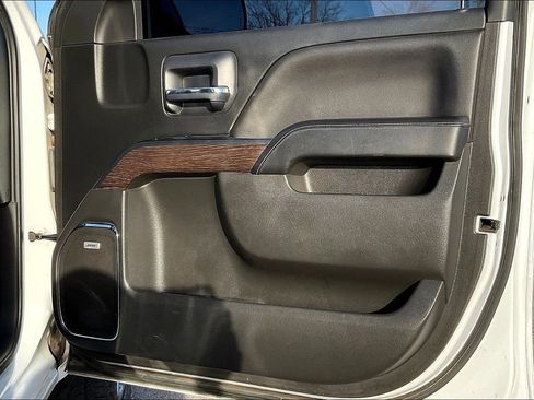 Used 2017 GMC Sierra 1500 Denali image 19