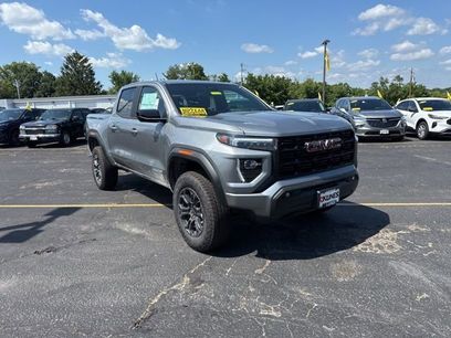 New 2025 GMC Canyon Elevation w/ Convenience Package