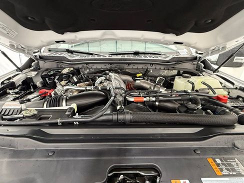 New 2026 Ford F450 Platinum w/ FX4 Off-Road Package image 10