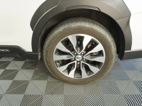 Certified 2023 Subaru Outback Touring XT image 18