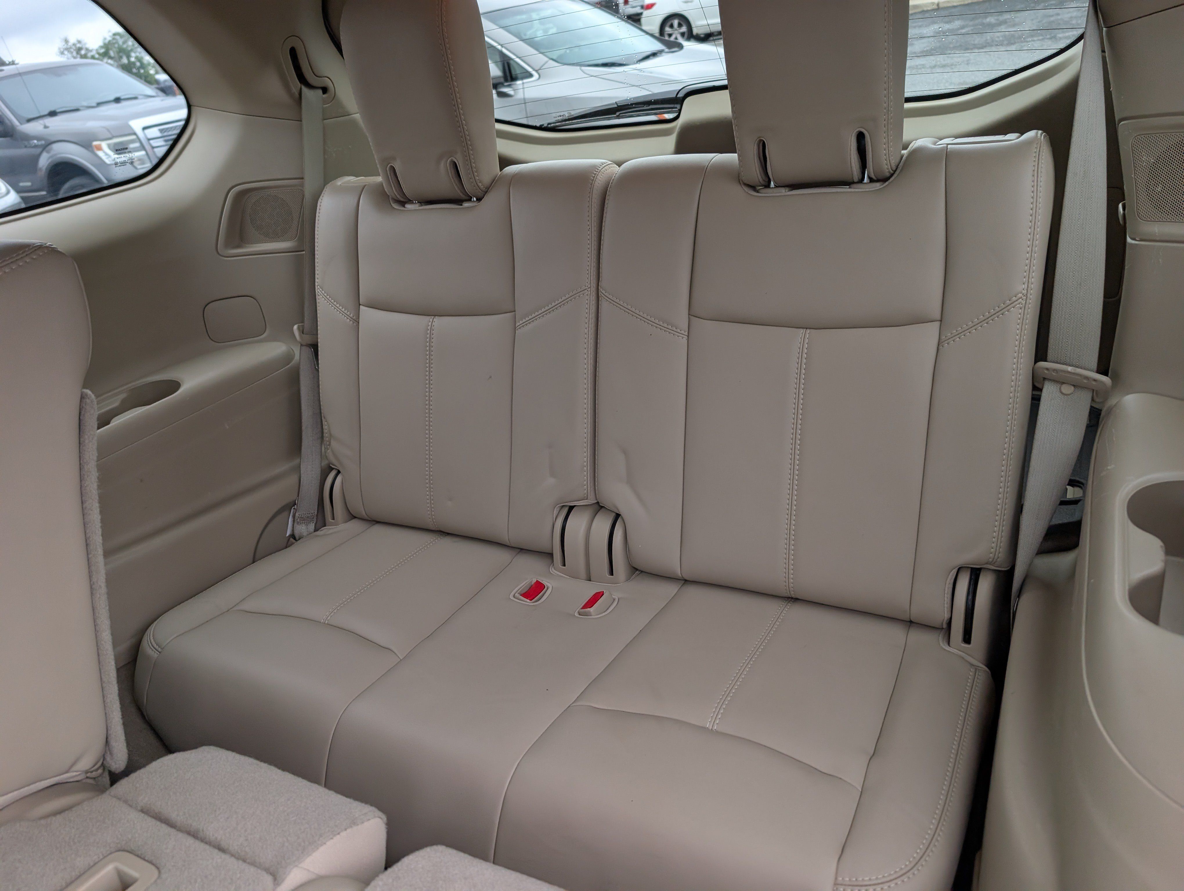 Used 2015 Nissan Pathfinder SL w/ SL Tech Package FWD image 16