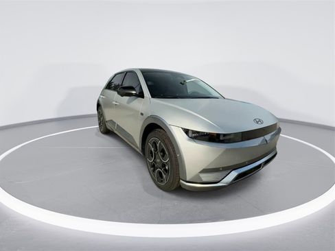 New 2024 Hyundai Ioniq 5 Limited image 2