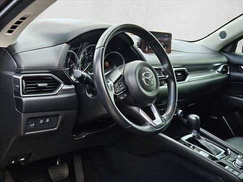 Used 2020 MAZDA CX-5 Touring FWD image 11