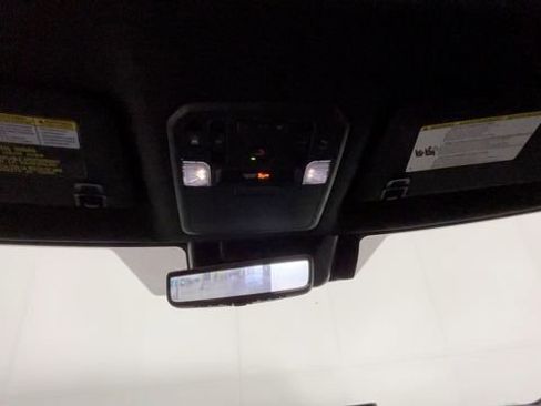 Used 2026 Toyota Tundra Platinum AWD/4WD image 33