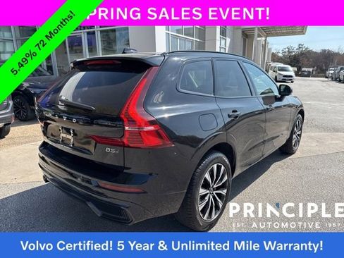 Certified 2025 Volvo XC60 B5 Plus AWD/4WD image 11