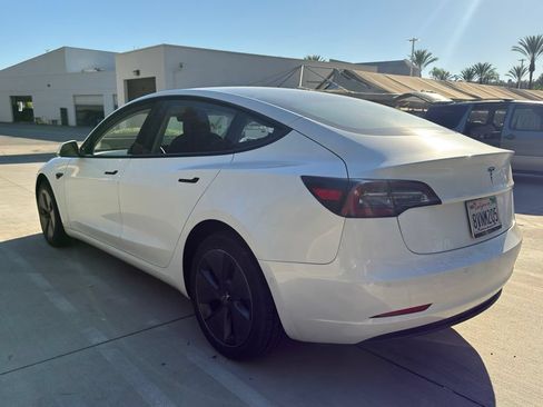 Used 2021 Tesla Model 3 Standard Range Plus RWD image 2