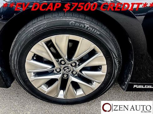 Used 2023 Toyota Mirai w/ Advanced Technology Package RWD image 12
