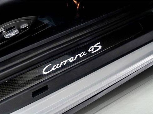 Used 2019 Porsche 911 Carrera 4S AWD/4WD image 30