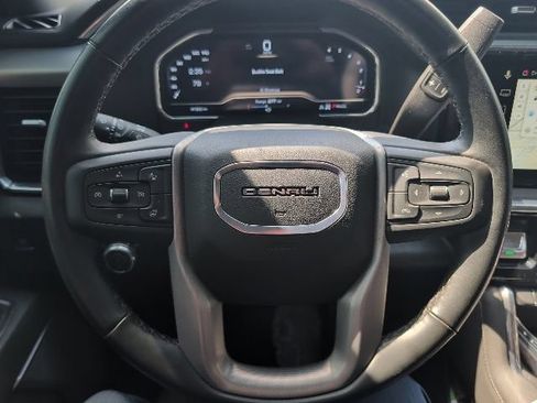 Used 2025 GMC Sierra 2500 Denali w/ Denali Reserve Package AWD/4WD image 24