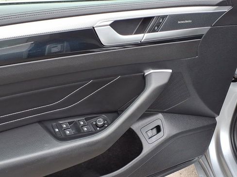 Used 2021 Volkswagen Arteon SEL Premium image 11