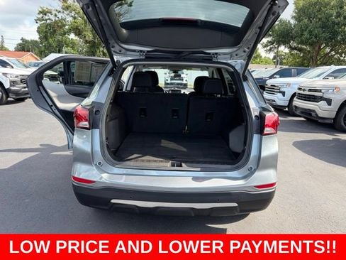 Used 2024 Chevrolet Equinox LT FWD image 16