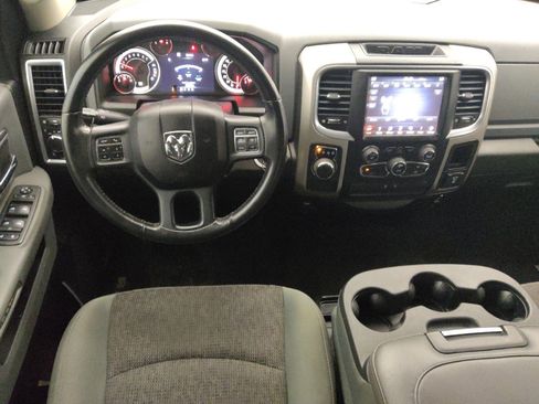 Used 2019 RAM 1500 Classic SLT w/ Luxury Group RWD image 22