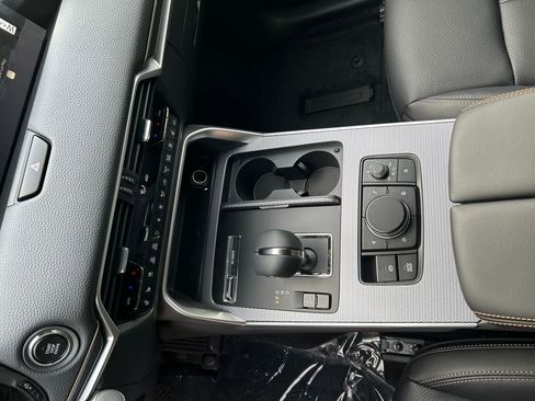 New 2026 MAZDA CX-90 3.3 Turbo w/ Premium Sport Pkg image 18