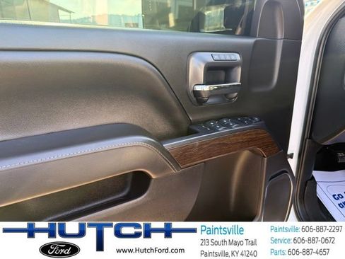 Used 2019 GMC Sierra 2500 Denali w/ Duramax Plus Package AWD/4WD image 26