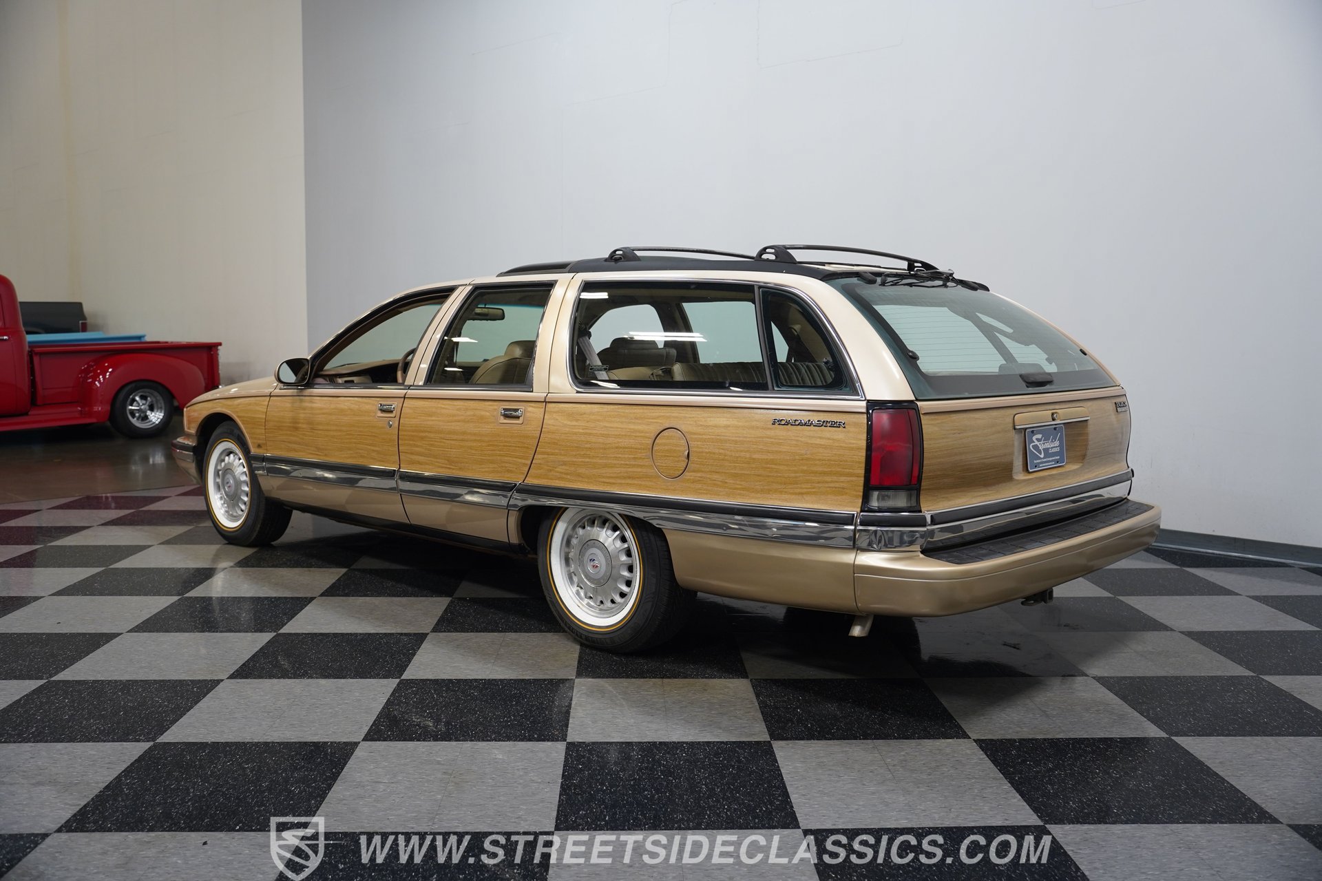Used 1996 Buick Roadmaster Estate RWD image 10