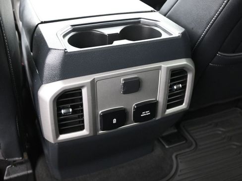 Used 2022 Ford F250 Lariat image 21