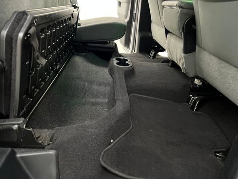 Used 2016 RAM 1500 Big Horn image 18