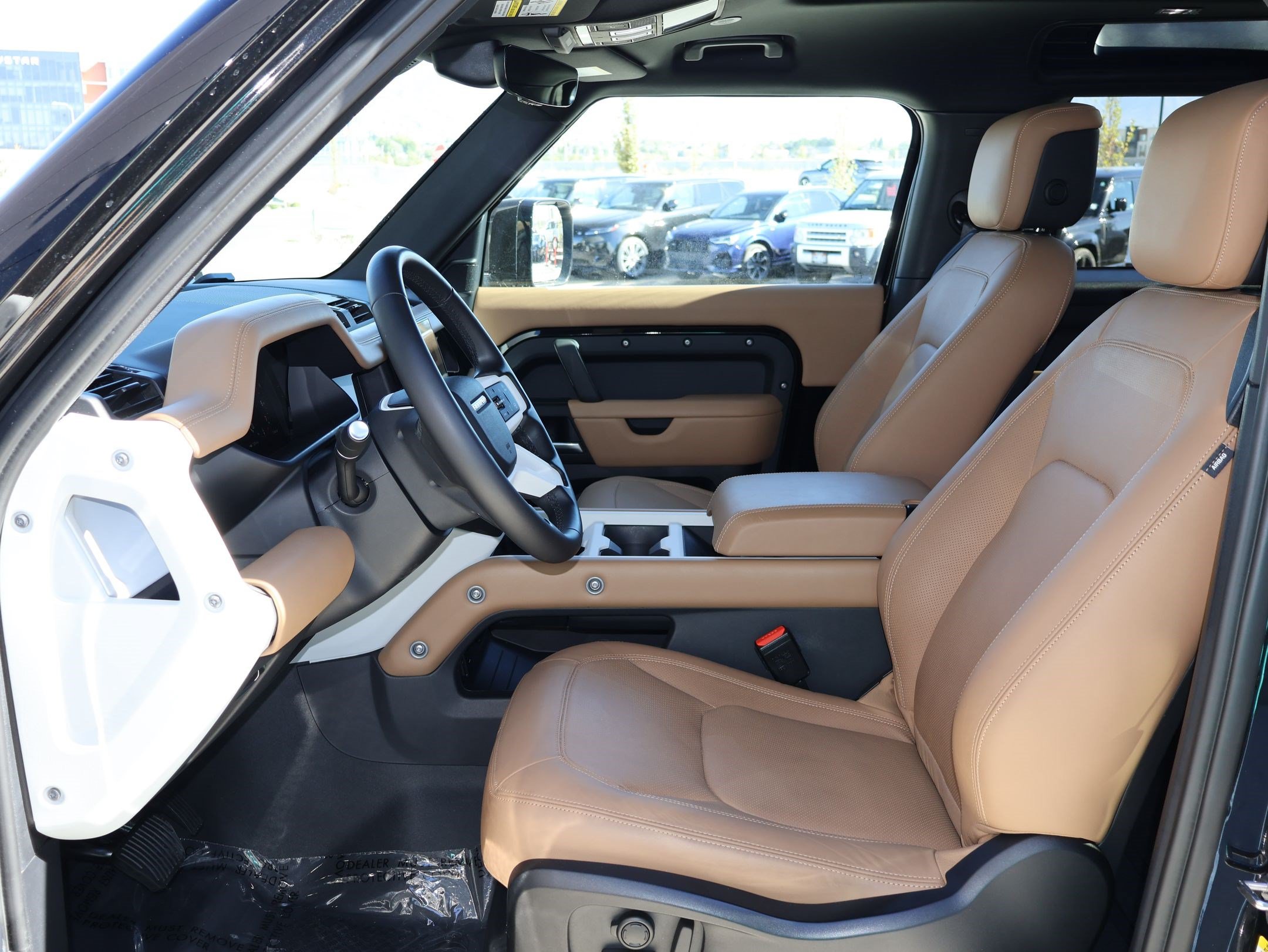 Used 2025 Land Rover Defender 90 S AWD/4WD image 17