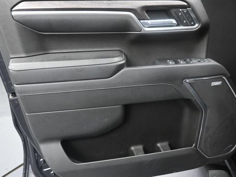 Used 2023 Chevrolet Silverado 1500 LTZ RWD image 10