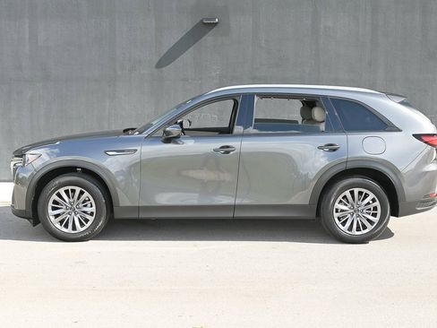 Certified 2025 MAZDA CX-90 3.3 Turbo w/ Preferred Package image 7