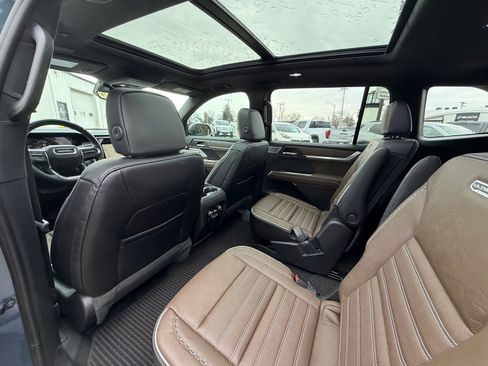 New 2026 GMC Acadia Denali Ultimate AWD/4WD image 28