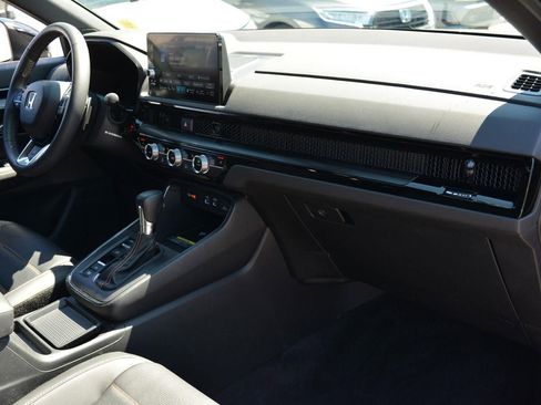 Used 2023 Honda CR-V Sport Touring image 21