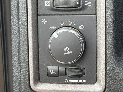 Used 2016 RAM 1500 Express w/ Black Ram 1500 Express Group image 8