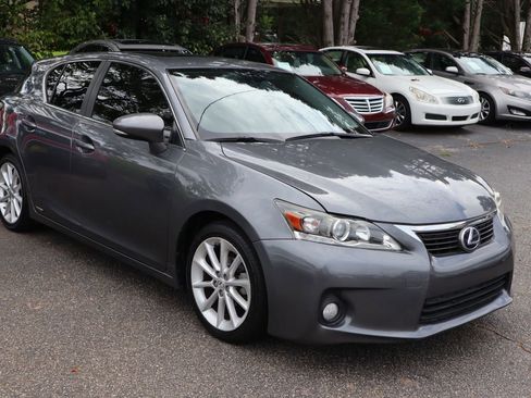 Used 2012 Lexus CT 200h Premium image 3