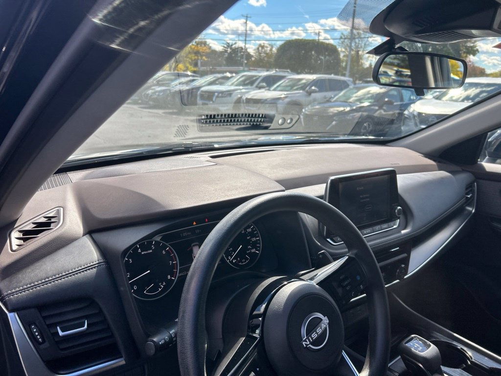 Certified 2023 Nissan Rogue SV AWD/4WD image 10