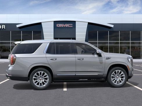 New 2026 GMC Yukon Denali w/ Sun & Power Step Package AWD/4WD image 5