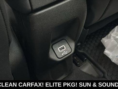 Used 2023 Jeep Renegade Trailhawk w/ Sun/Sound Group AWD/4WD image 10