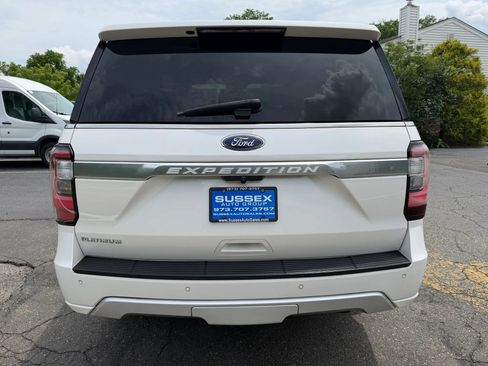 Used 2018 Ford Expedition Platinum AWD/4WD image 5