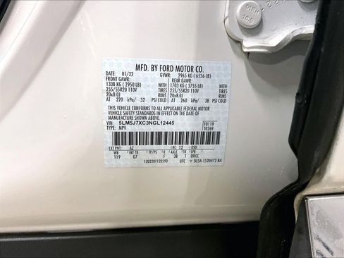 Used 2022 Lincoln Aviator Reserve w/ Elements Package Plus image 6