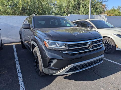 Used 2021 Volkswagen Atlas Cross Sport SEL image 4