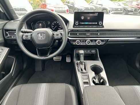 Used 2025 Honda Civic Sport image 15