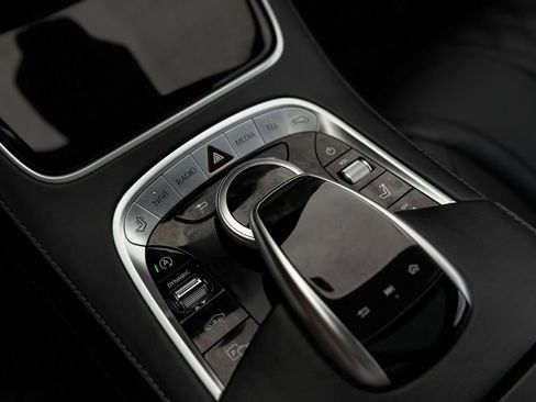 Used 2019 Mercedes-Benz S 560 4MATIC Coupe image 31