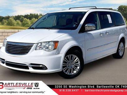 Used 2015 Chrysler Town & Country Touring-L w/ Driver Convenience Group