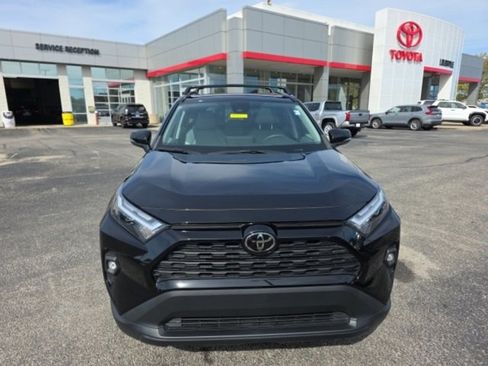 Certified 2023 Toyota RAV4 XLE Premium image 3