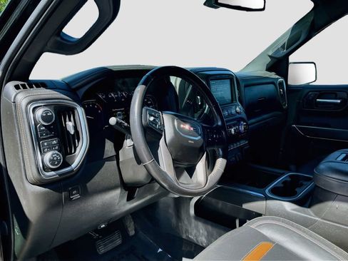 Used 2021 GMC Sierra 1500 AT4 AWD/4WD image 9