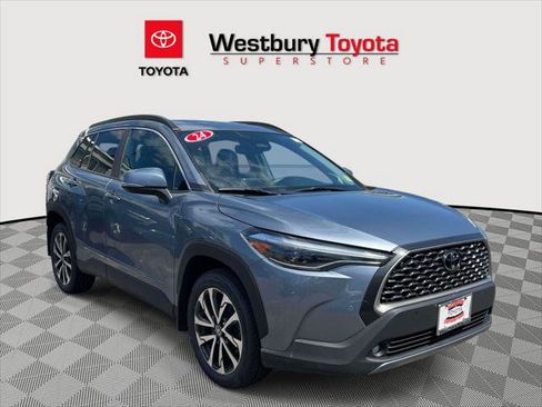 Certified 2024 Toyota Corolla Cross XLE w/ Convenience Package AWD/4WD image 1
