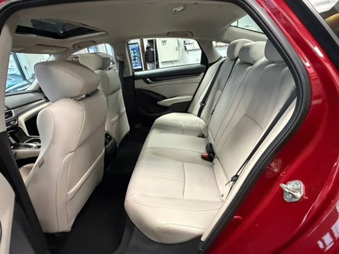 Used 2018 Honda Accord EX-L image 26