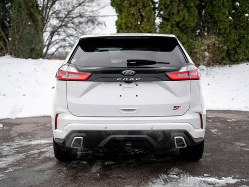 Used 2023 Ford Edge ST image 6