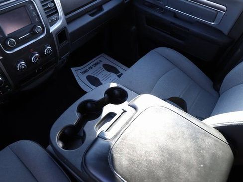 Used 2024 RAM 1500 Classic SLT image 25